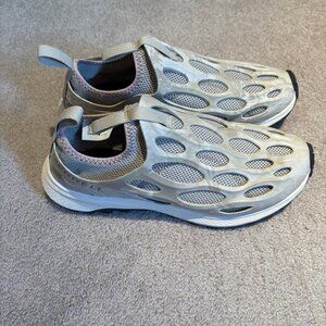 Merrell Hydro Runner Beige Size 10.5 New Without Tags